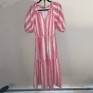 Mille Resort & Travel Pink and white midi dress size medium